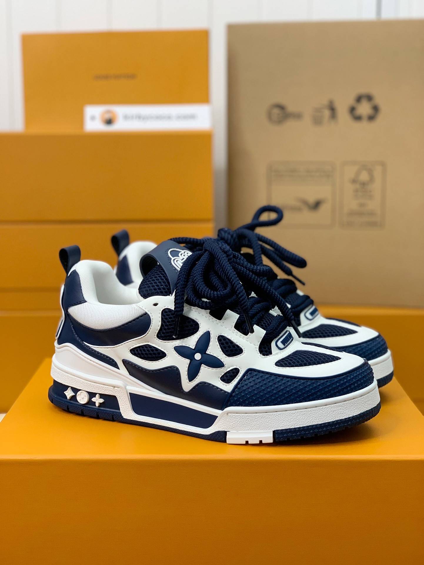 L.V.T. Skate Blue Sneakers