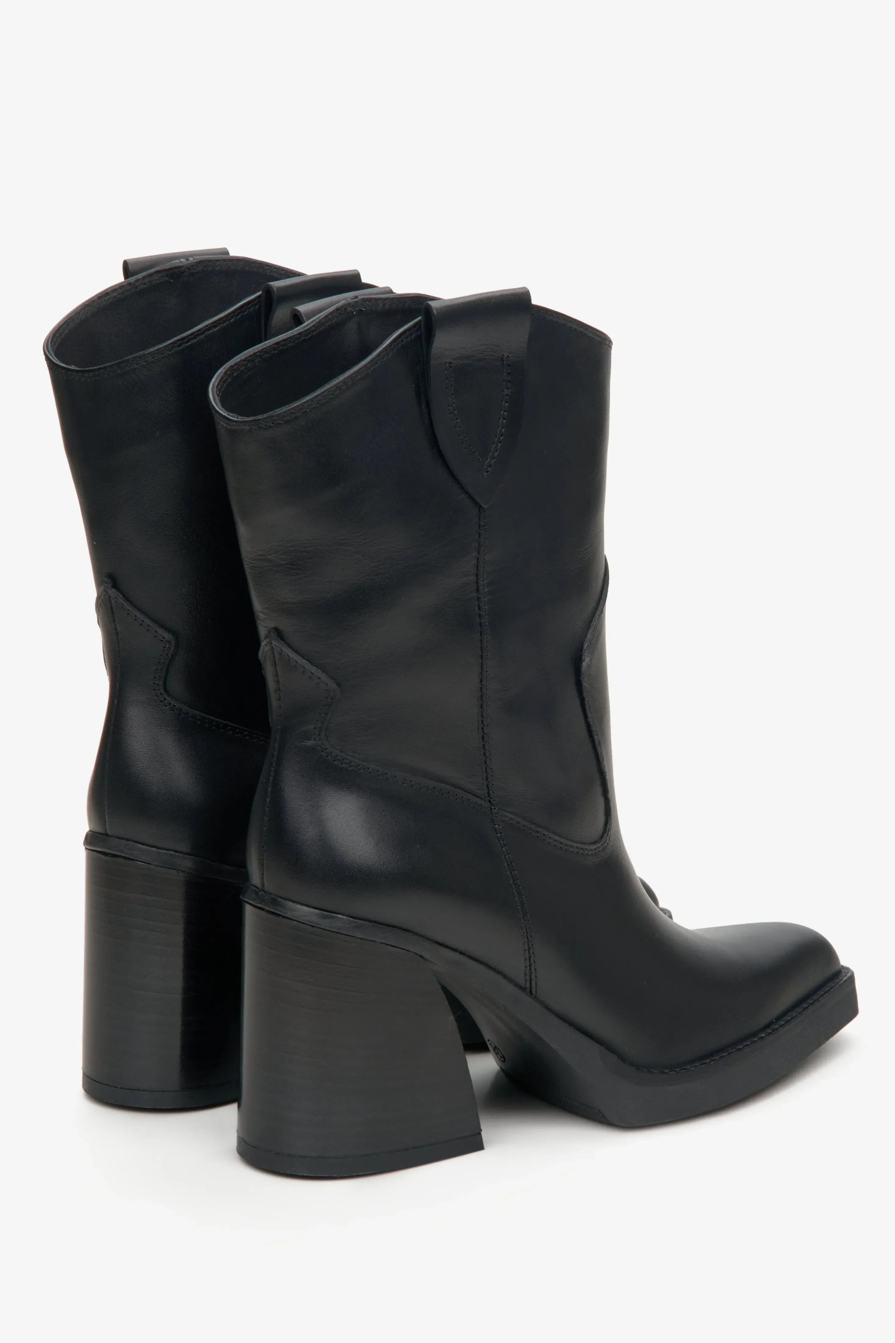 Low Black Cowboy Boots  - Stylish Black